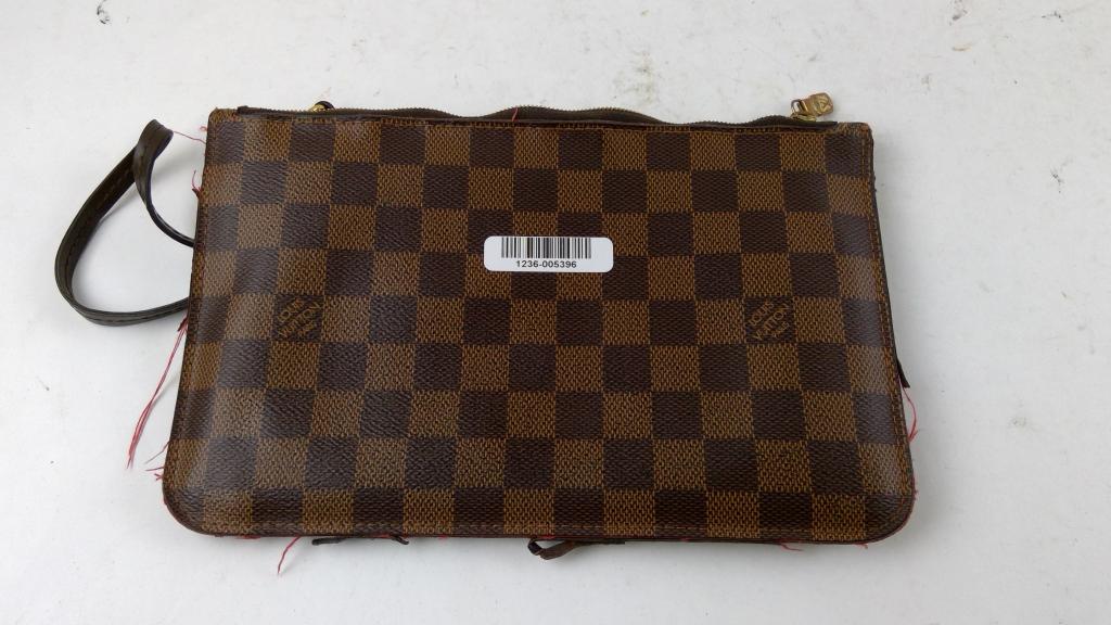 Louis Vuitton  Hand Bag - Doublechecked By Entrupy