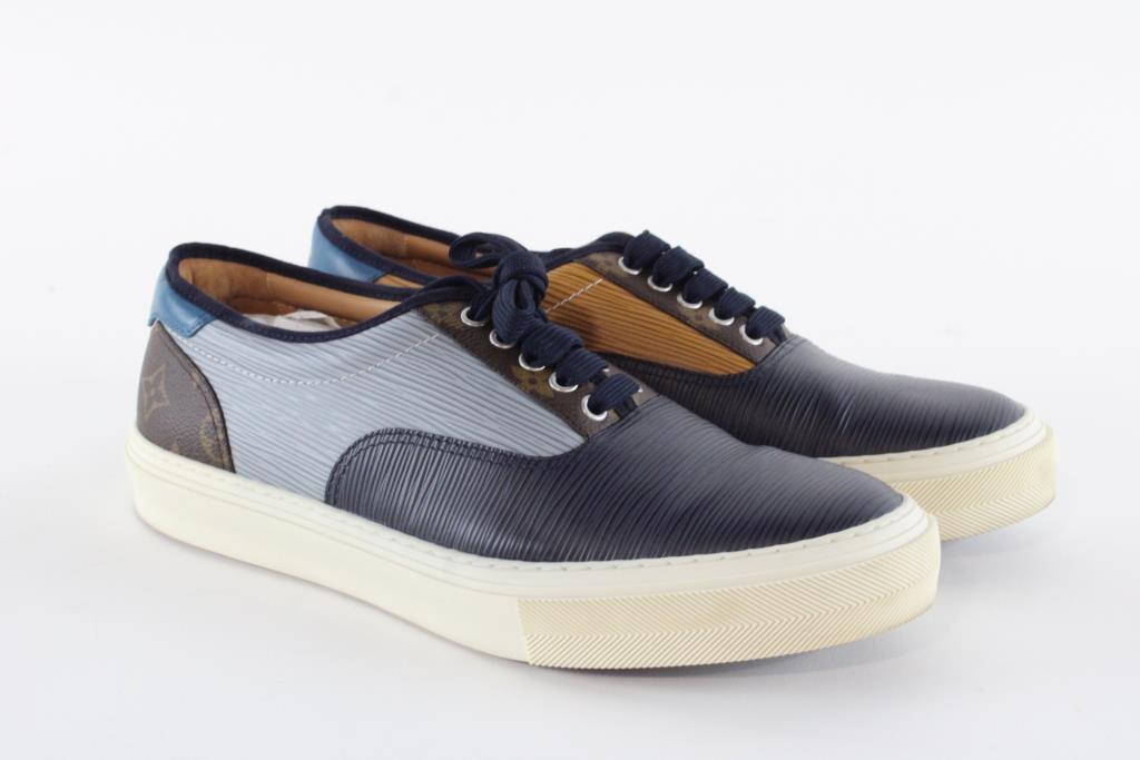 Louis Vuitton Mens Shoes, Size 9 Property Room