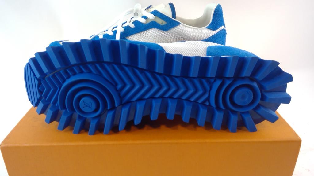 Louis Vuitton Mens Shoes, Size 9.5 Property Room