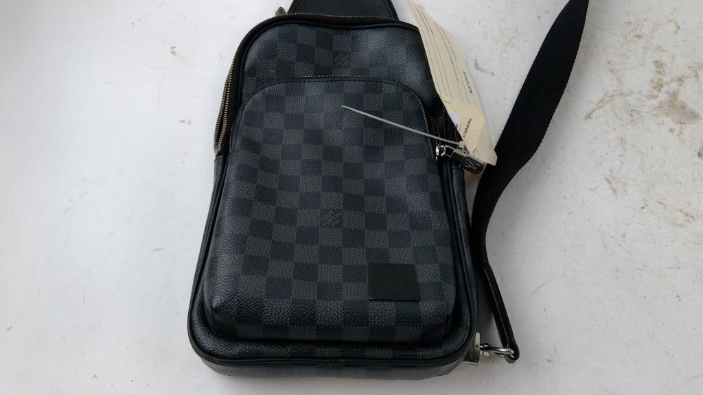 Louis Vuitton Sidebag- Doublechecked By Entrupy