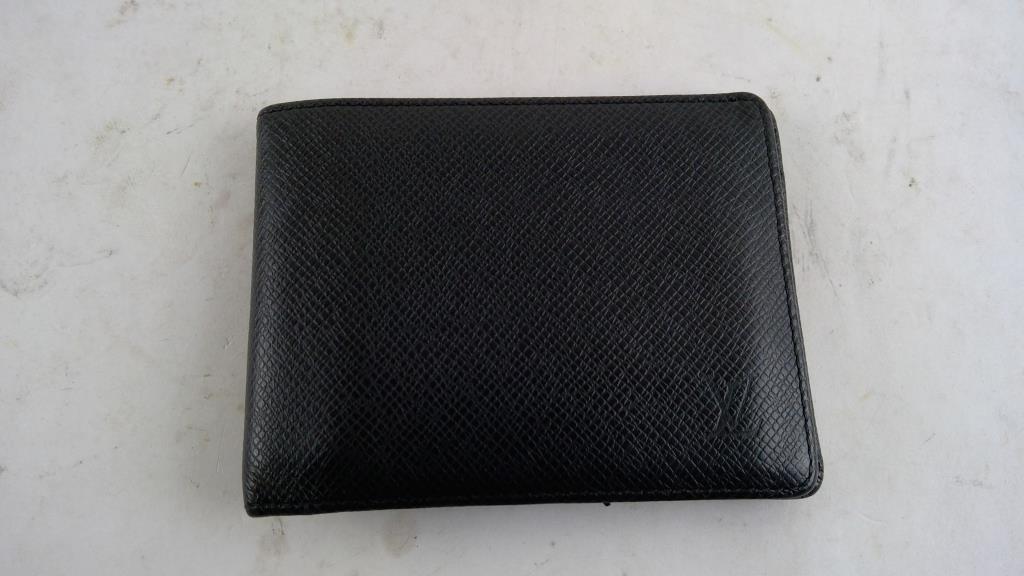 Louis Vuitton Wallet- Doublechecked By Entrupy