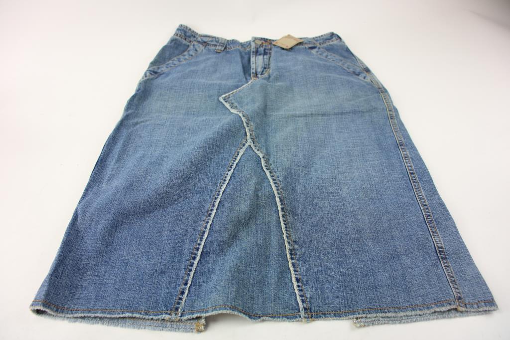 Lucky Brand Denim Skirt, Size 8/29, 85382A0 Property Room