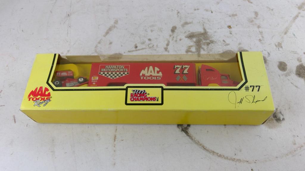 Mac Tools Racing Casr Cab Racing Team Transporter