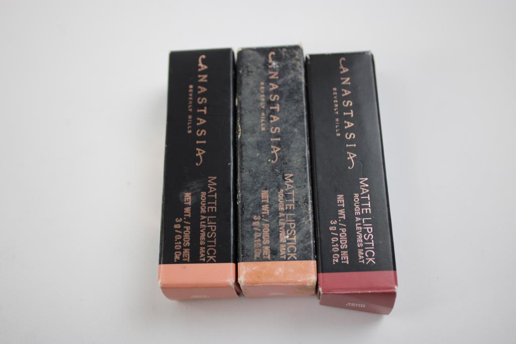 Make Up Lot