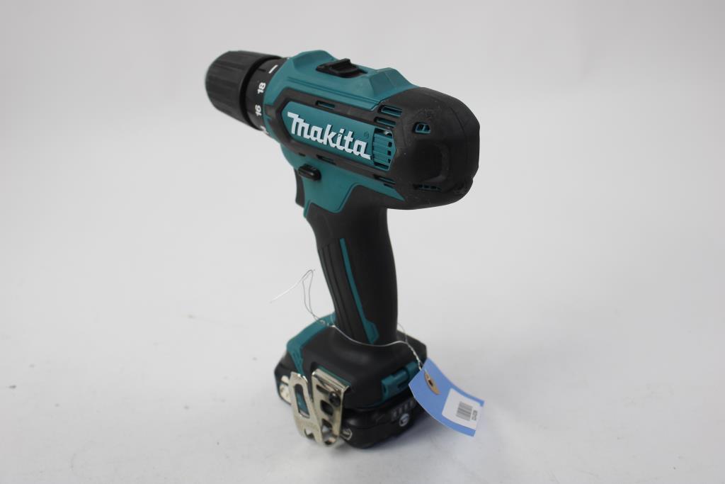 Makita 12 Volt Drillnull