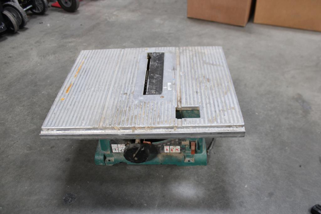 Makita 2703 Table Saw