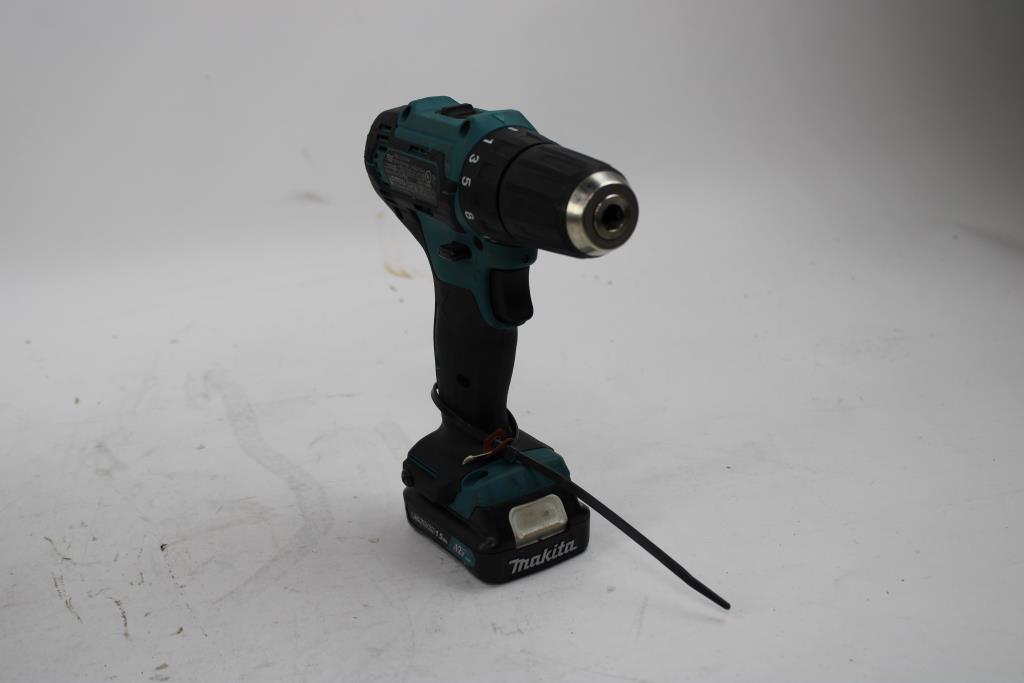 Makita 3/8" Driver/Drill