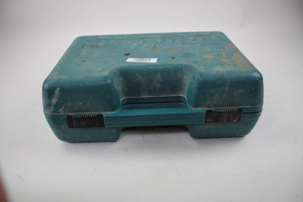 Makita 4" Angle Grinder