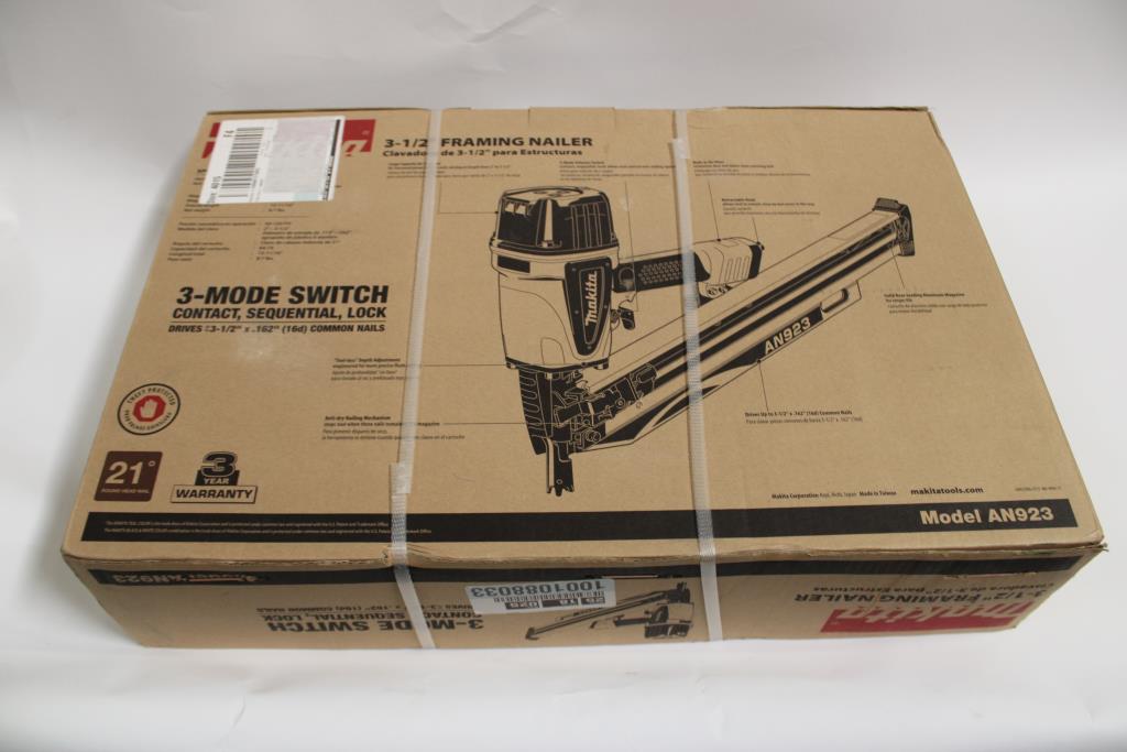 Makita AN923 31/2 In. Pneumatic 21 Full Round Head Framing Nailer