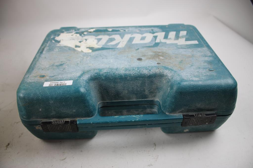 Makita Angle Grinder Kit With Case