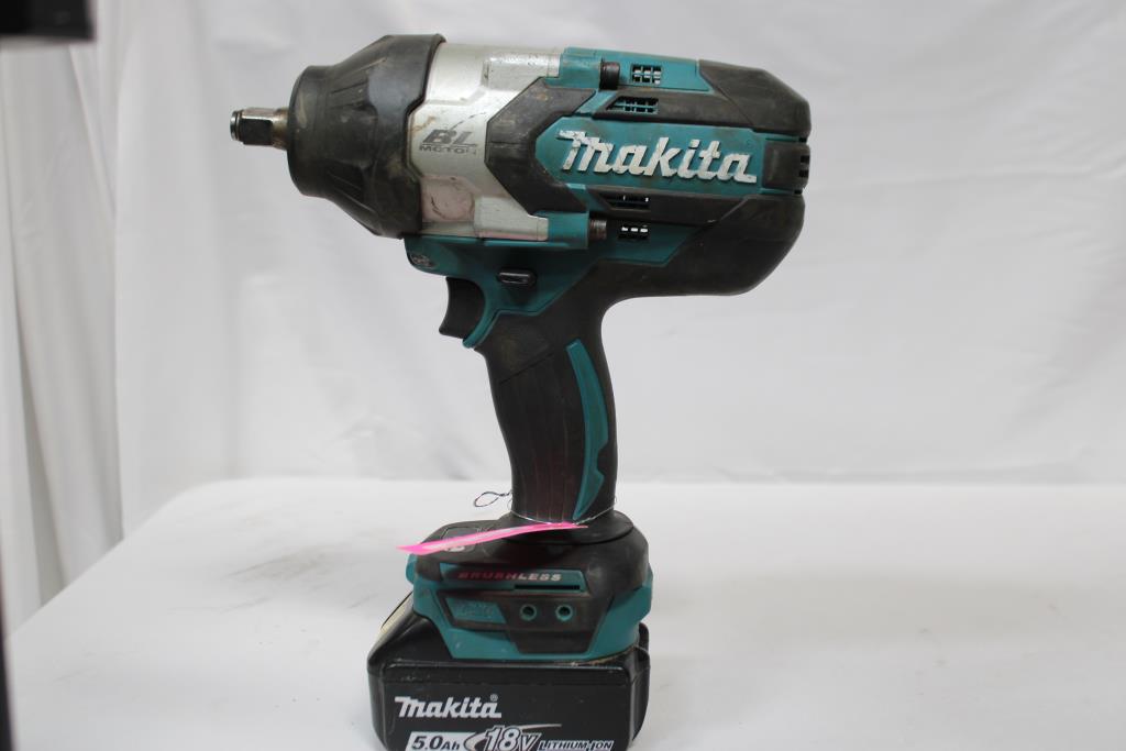 Makita Brushless Cordless High-Torque 1/2" Square Drive Impact Wrench