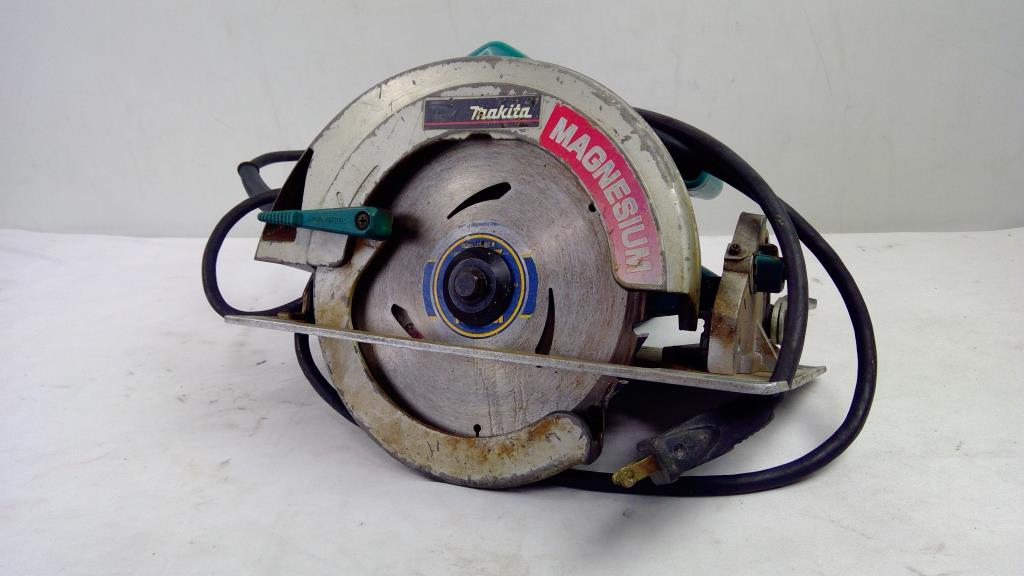 Makita Circular Saw