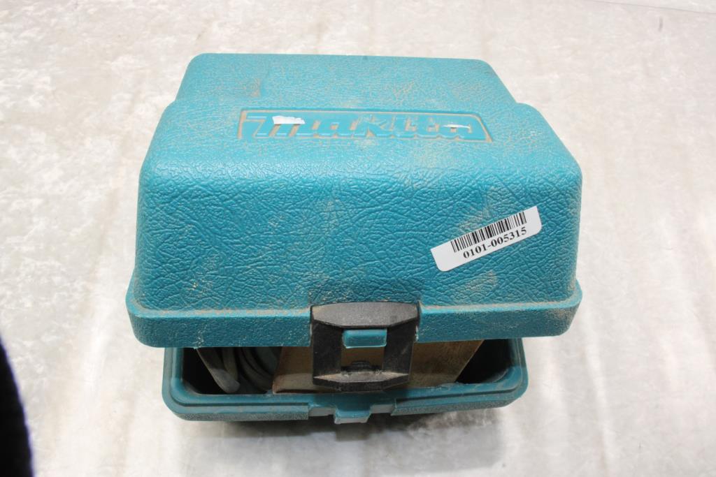 Makita Corded Palm Sander Property Room