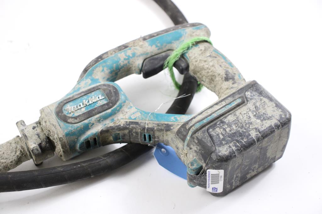 Makita Cordless Concrete Vibrator Property Room