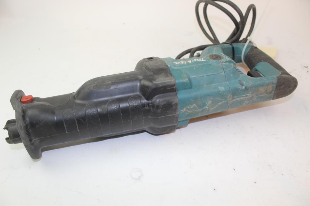 Makita JR3050T Corded Reciprocating Saw Property Room