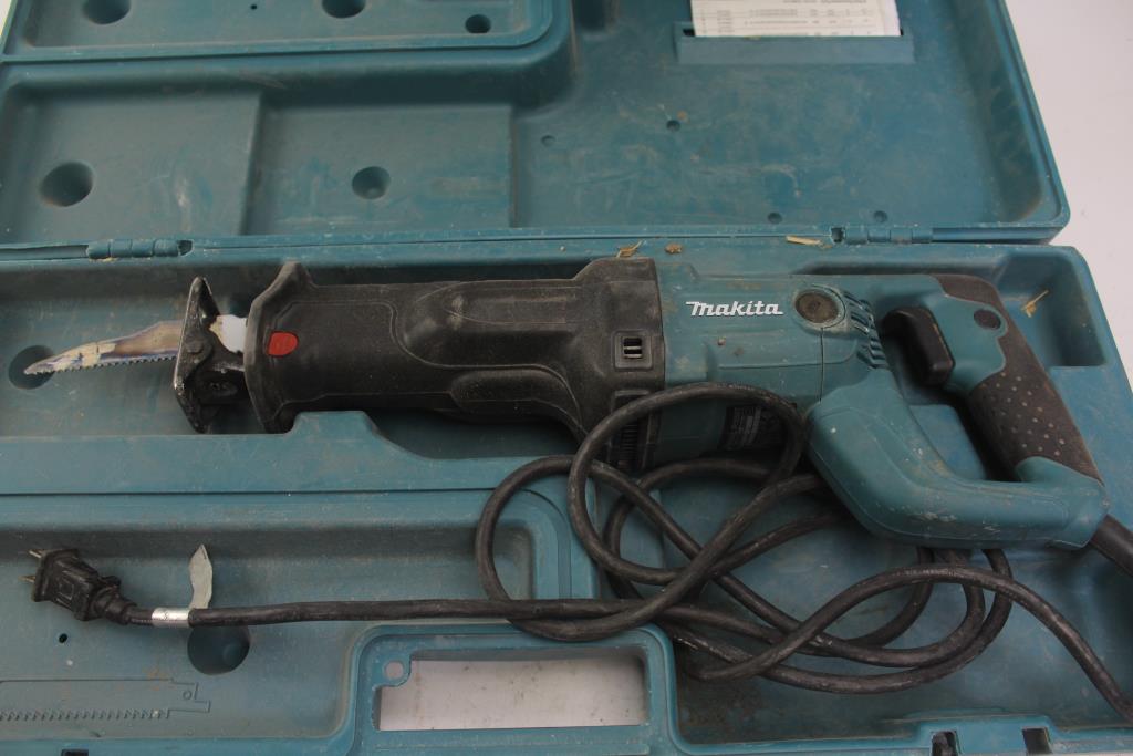 Makita JR3050T Corded Reciprocating Saw Property Room