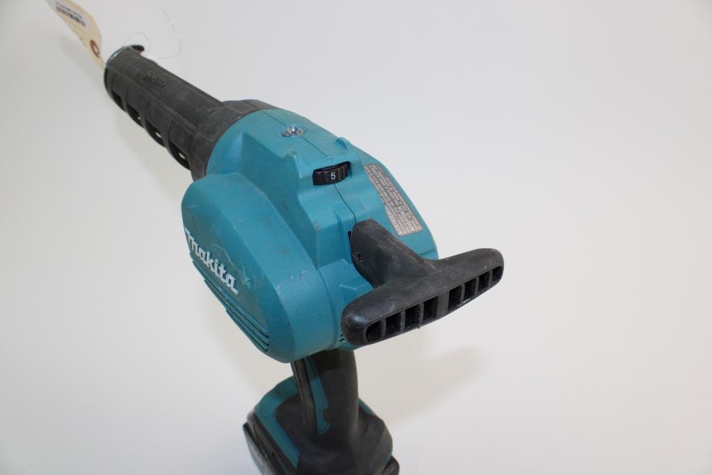Makita LXGC01 Cordless Caulk & Adhesive Gun Property Room
