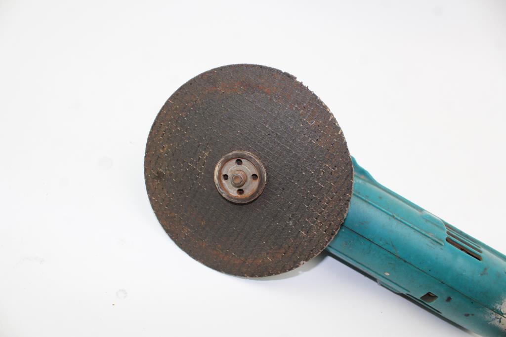 Makita N9514B Corded Angle Grinder Property Room