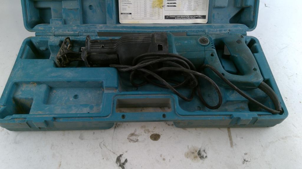 Makita Reciprocating Saw