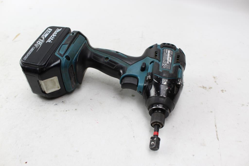 Makita XDT08 Cordless Impact Driver Property Room