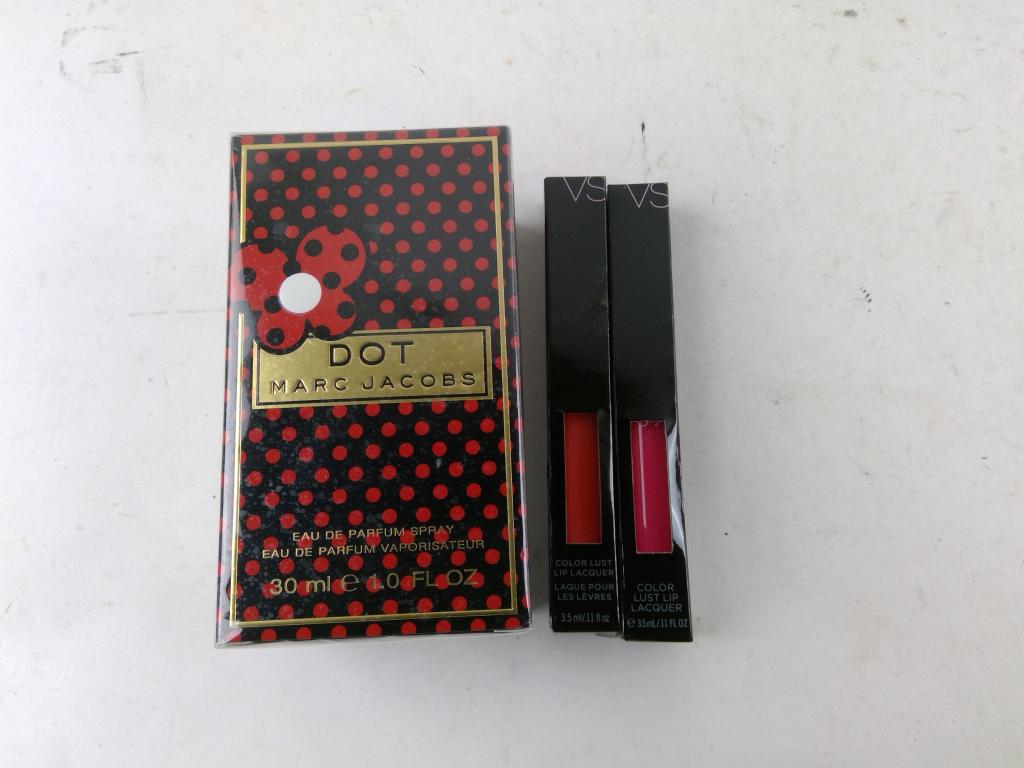 Marc Jacobs Dot Perfume And More 3 Pieces