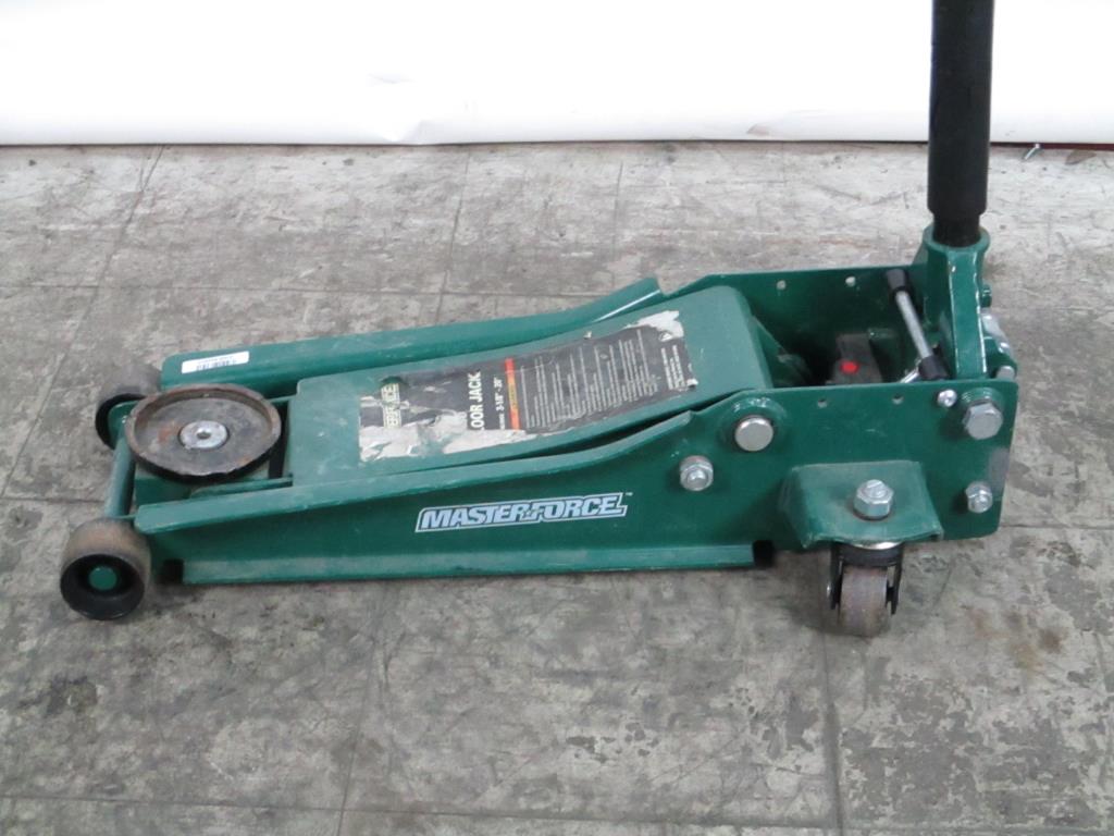 MasterForce Floor Jack Property Room