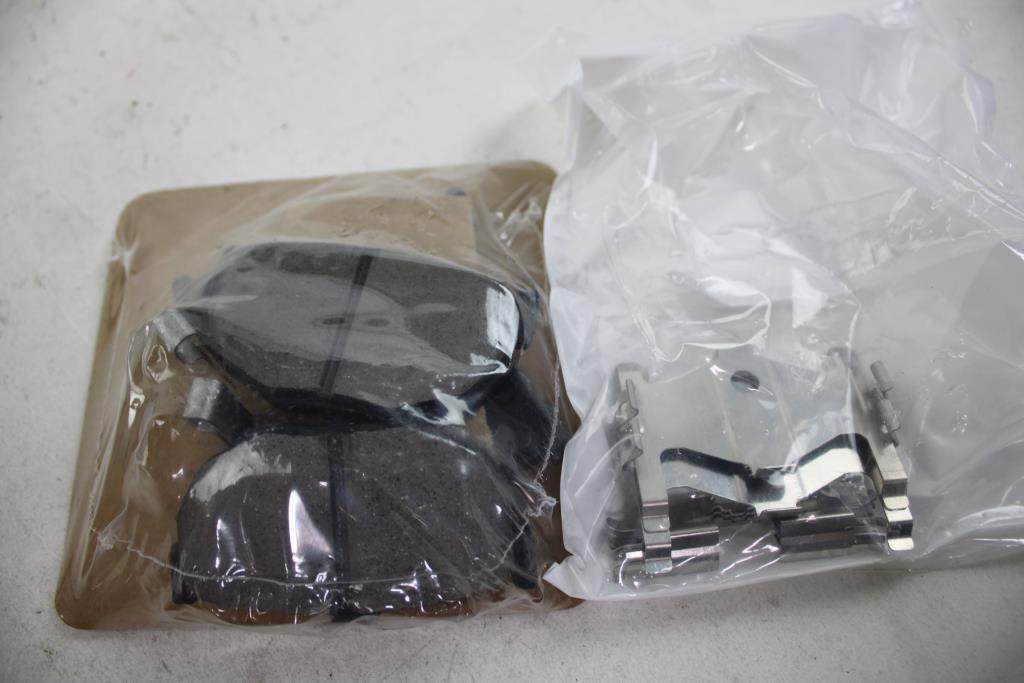 Max Advance Brakes Carbon Ceramic Brake Pads