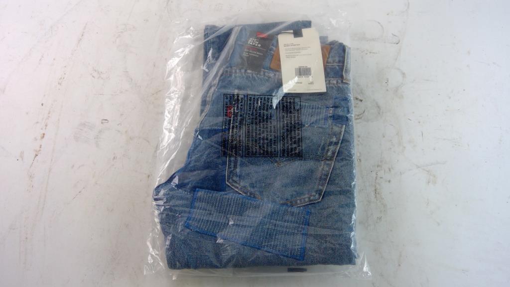 taille 32 30 levis