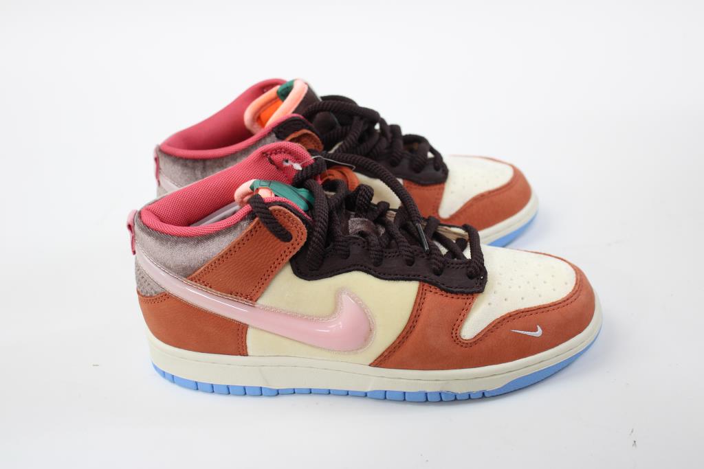 dunk mid chocolate milk resell price
