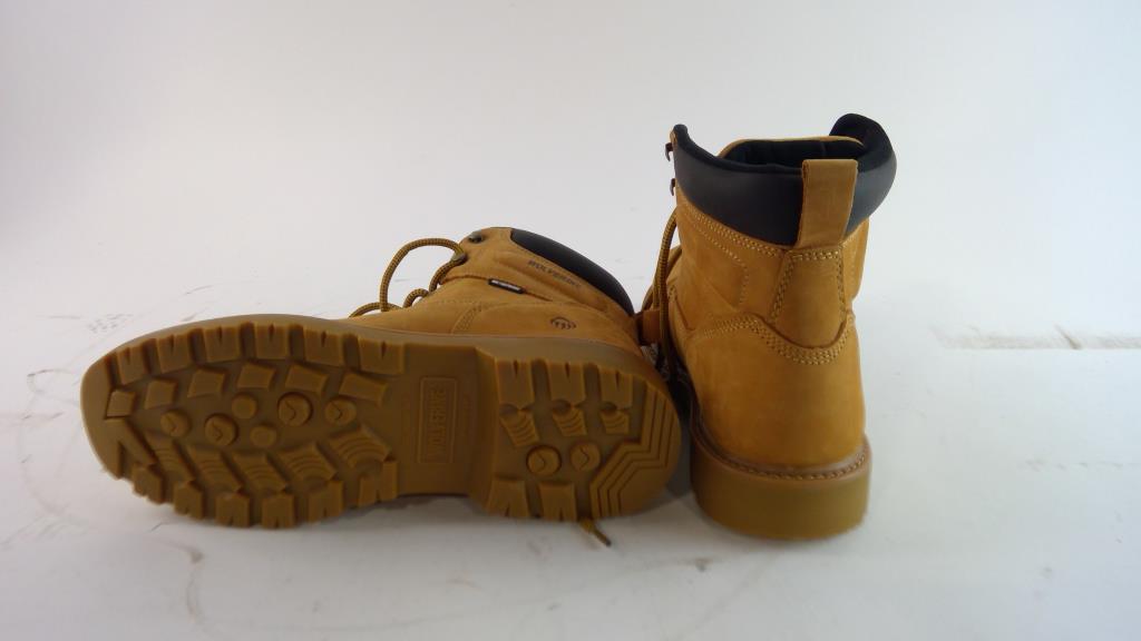 Mens Wolverine Boots, Size 11.5M | Property Room