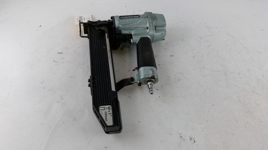 Metabo 2" Stapler
