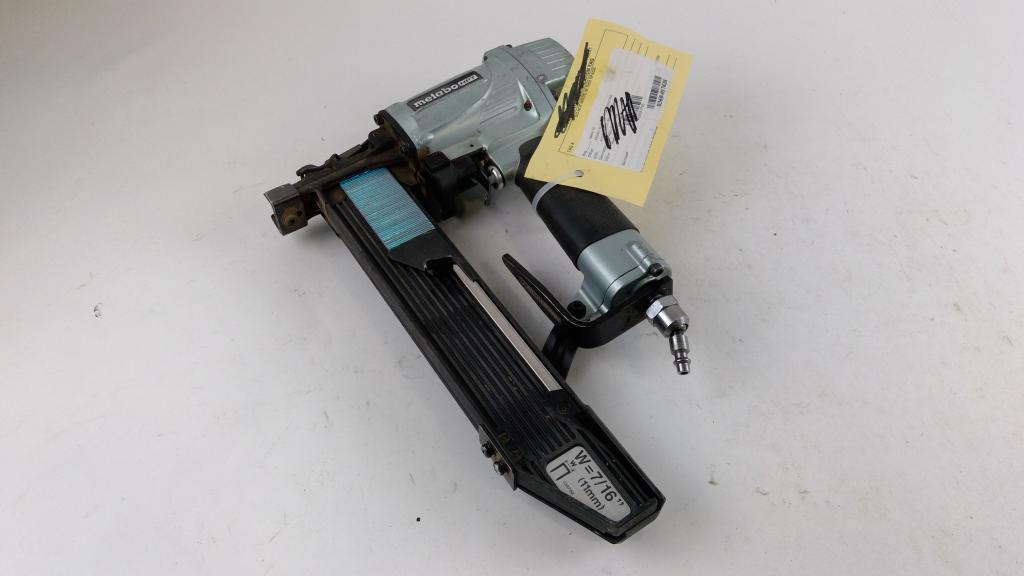 Metabo HPT 2" Stanpler