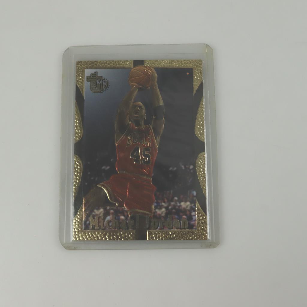 how much would a michael jordan card sell for