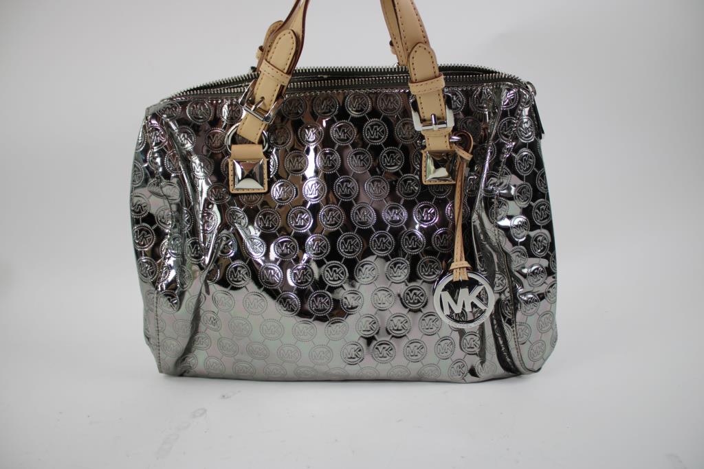 Michael Kors Grayson Monogram Mirror Metalli Chrome Handbag