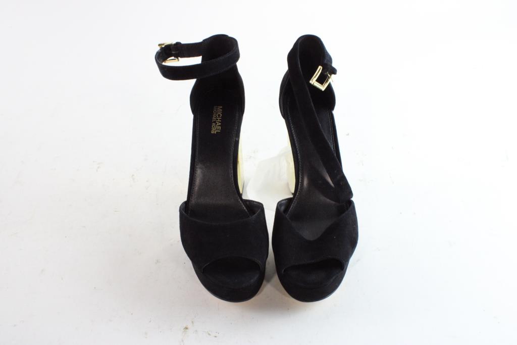 michael kors 7m size