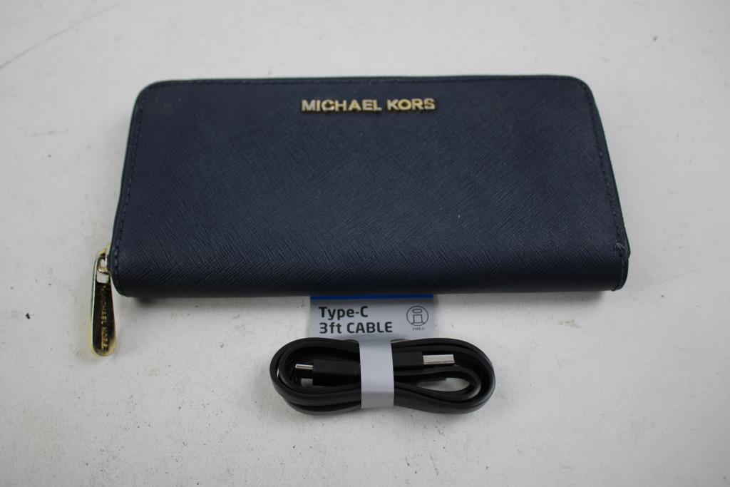 Michael Kors Quarter-Zip Wallet