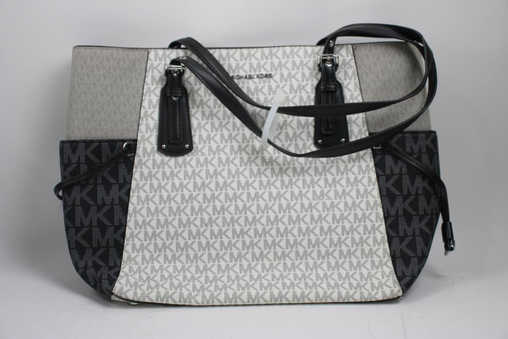 Michael Kors Voyager Tote, Grey/Black