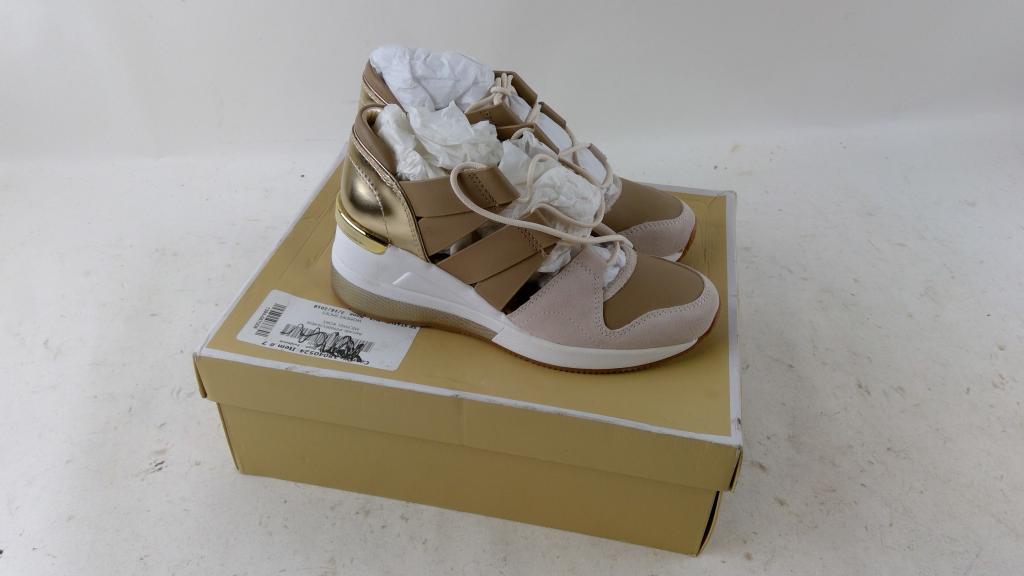 Micheal Kors Beckett Trainer Womens Shoes Size 6