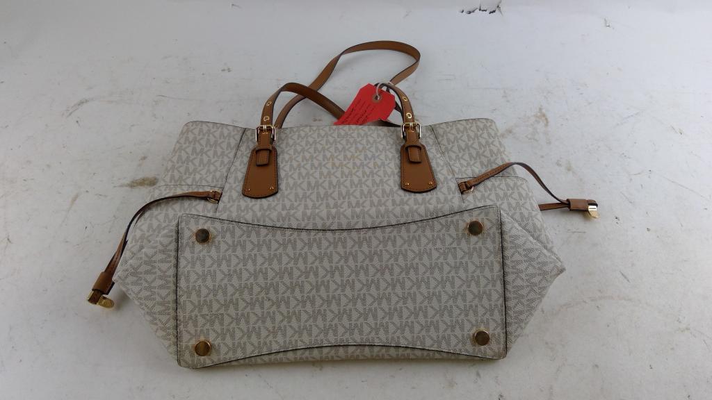 Micheal Kors Handbag