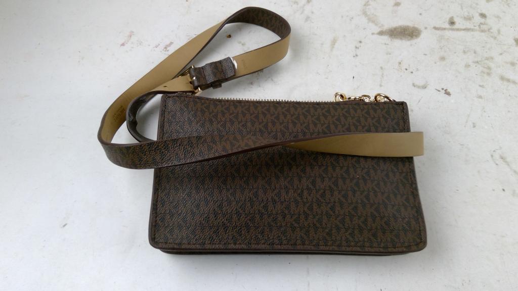Micheal Kors Handbag
