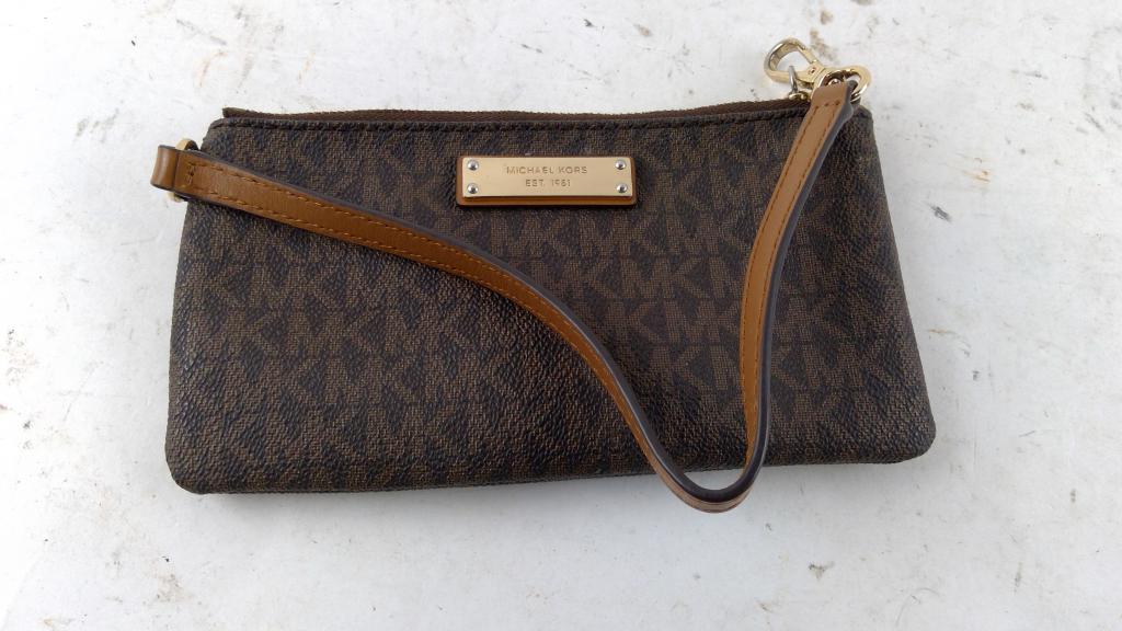 Micheal Kors Wallet
