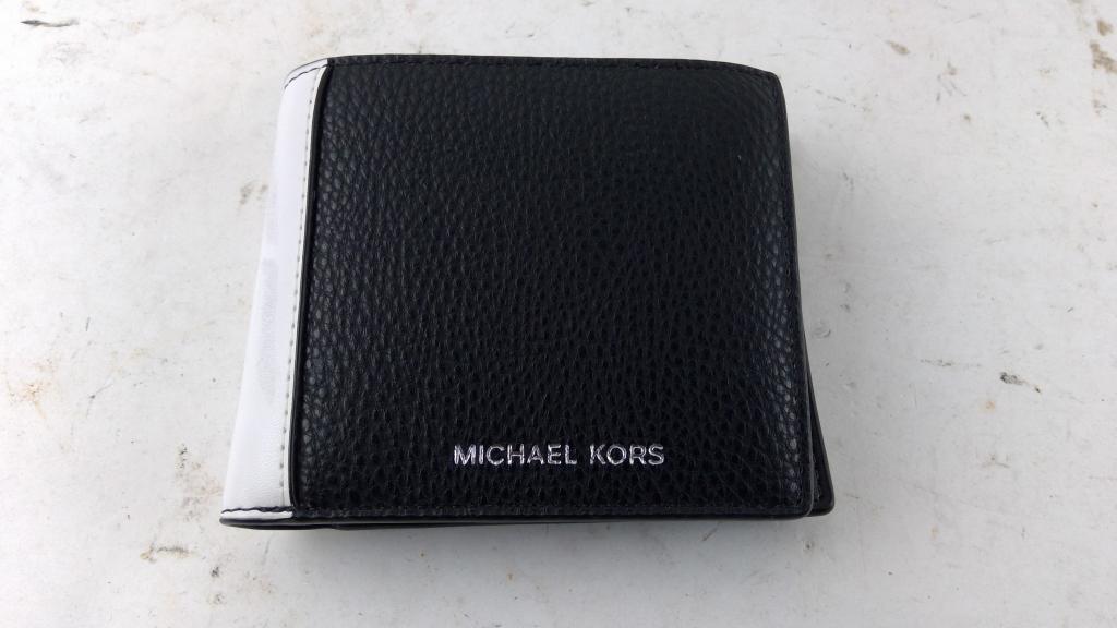Micheal Kors Wallet