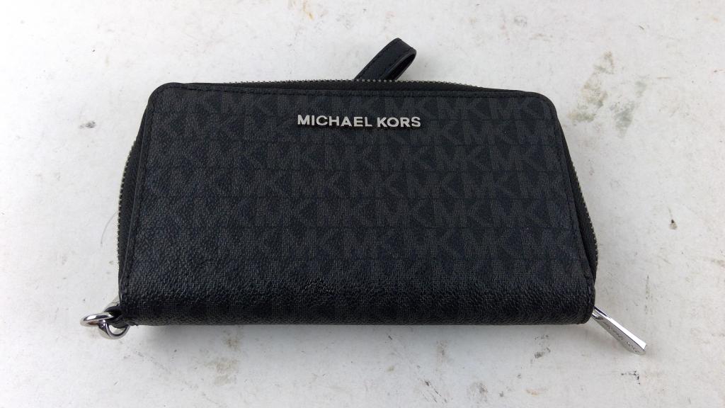 Micheal Kors Wallet