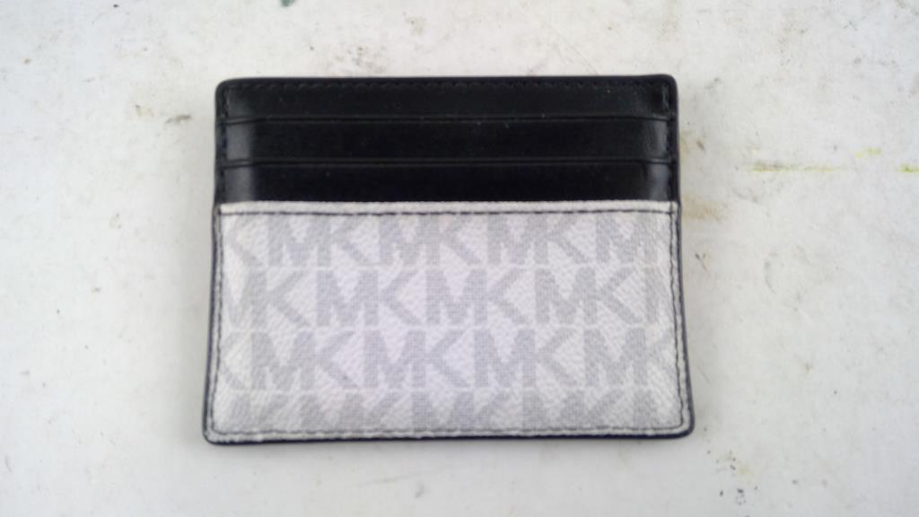 Micheal Kors Wallet