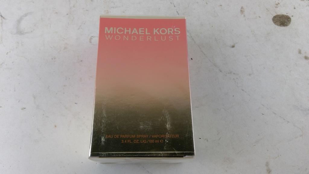 Micheal Kors Wonderlust Perfume