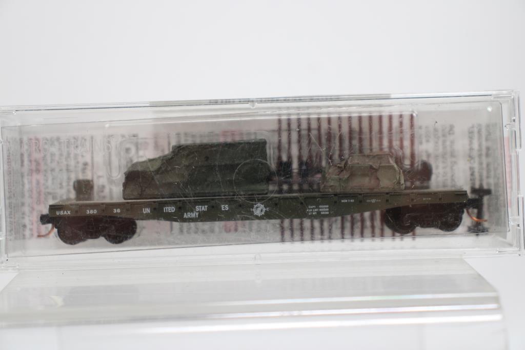 2 Micro-Trains Line Voie N Wagon de Marchandises comme Neuf Tous IN Ovp