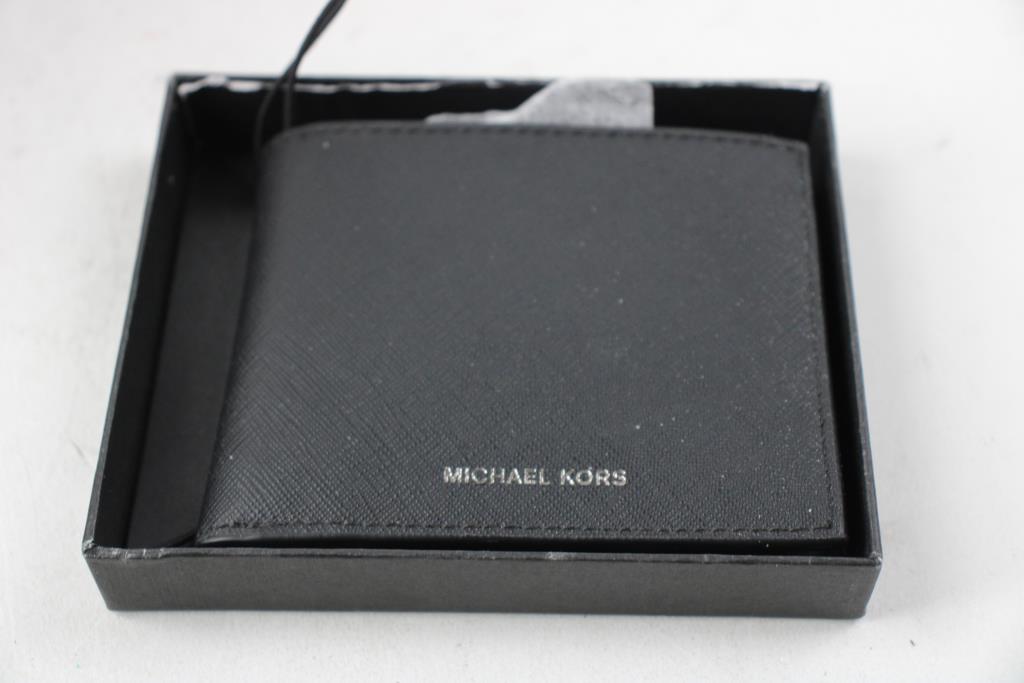 Mihcael Kors, Wallet