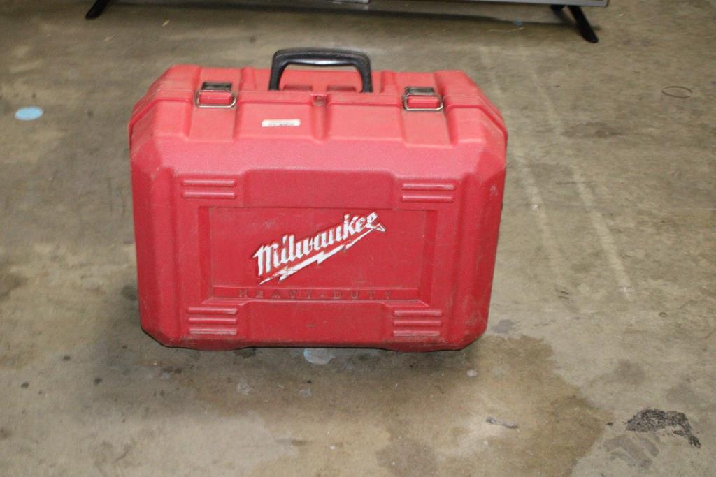 Milwaukee 15 Amp 71/4 In. TiltLok Circular Saw With Hard Case