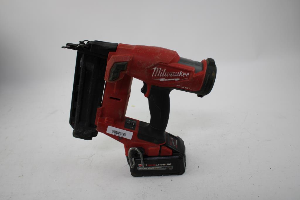 Milwaukee 18-Gauge Brad Nailer
