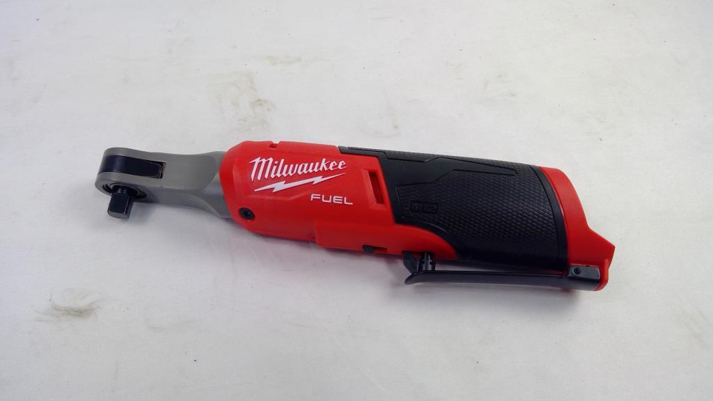 Milwaukee 3/8" Ratchet